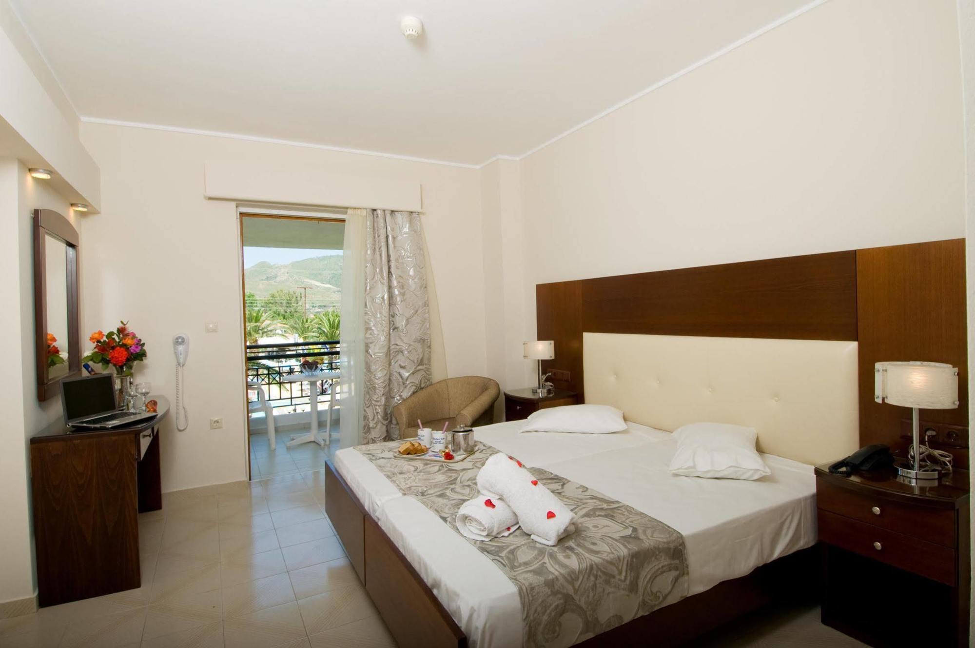 Golden Sun Resort - Adults Only Kalamaki (Zakynthos) Exterior foto